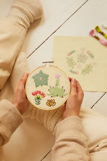 The Serene Succulents Embroidery Duo Kit