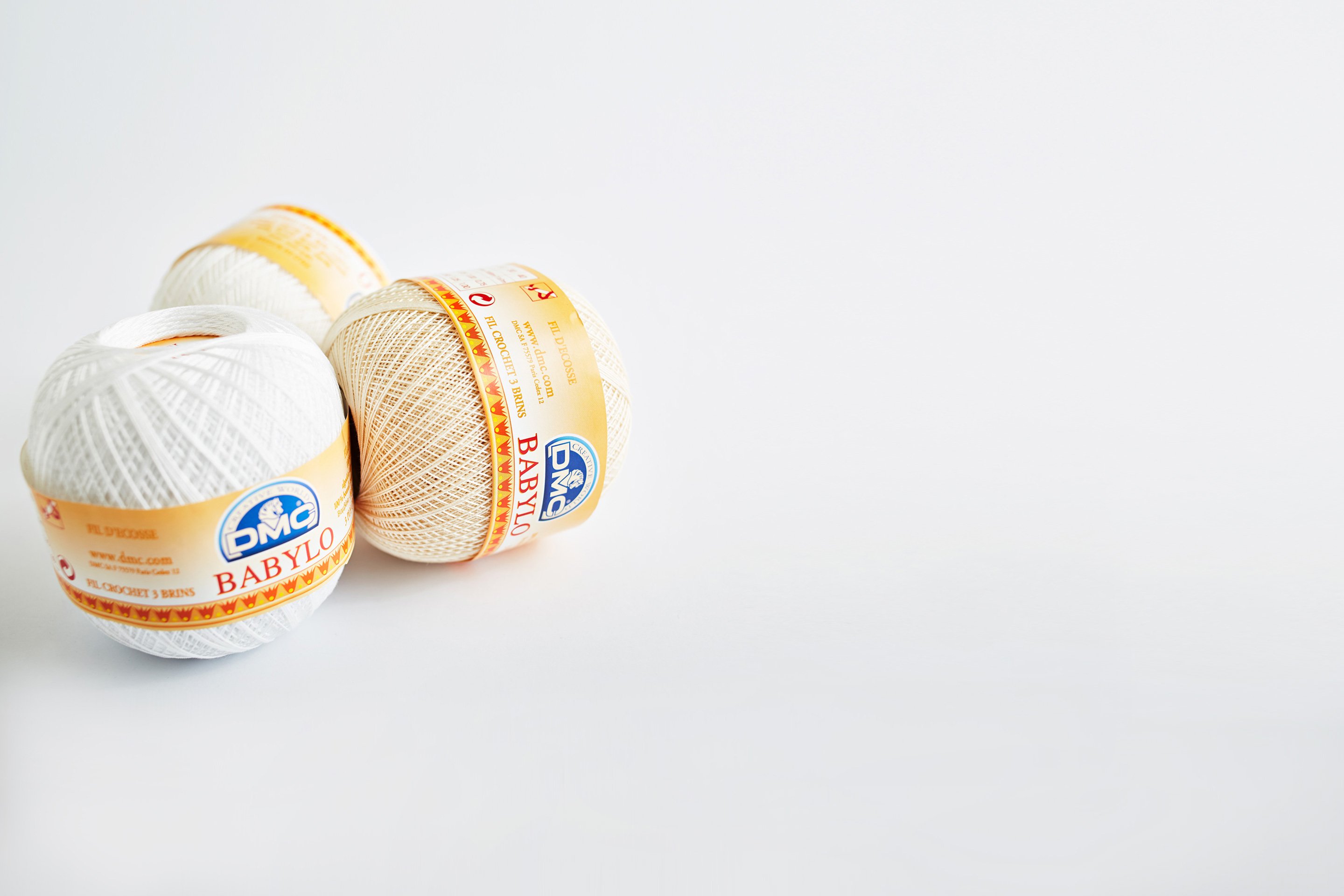 Babylo blank/ ecru 100gr size 10 Babylo blank/ ecru 100gr size 10