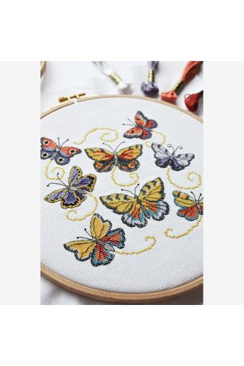 BOOKLET CROSS STITCH【新色図案集】
