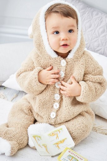 Modelo teddy pijama ovejita para bebé