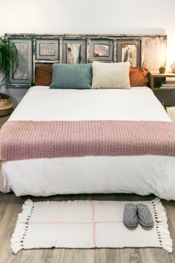 Modèle Natura XL coussins et couvre lit