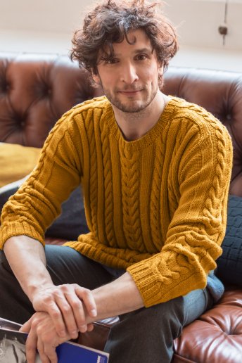 Modelo Woolly jersey de trenzas para hombre
