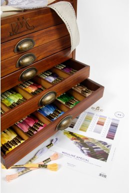 Cassettiera vintage in legno