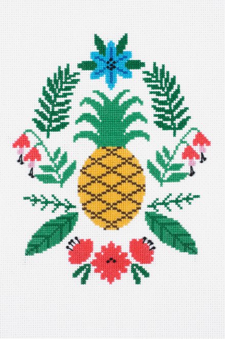 Pineapple（ホリー・マグワイヤー）