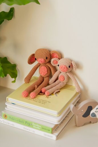 Monkey Friends - Crochet Kit - Gift of stitch