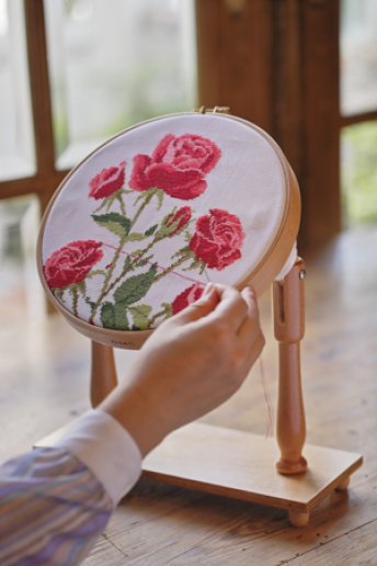 テーブル置きタイプ　刺繍枠
