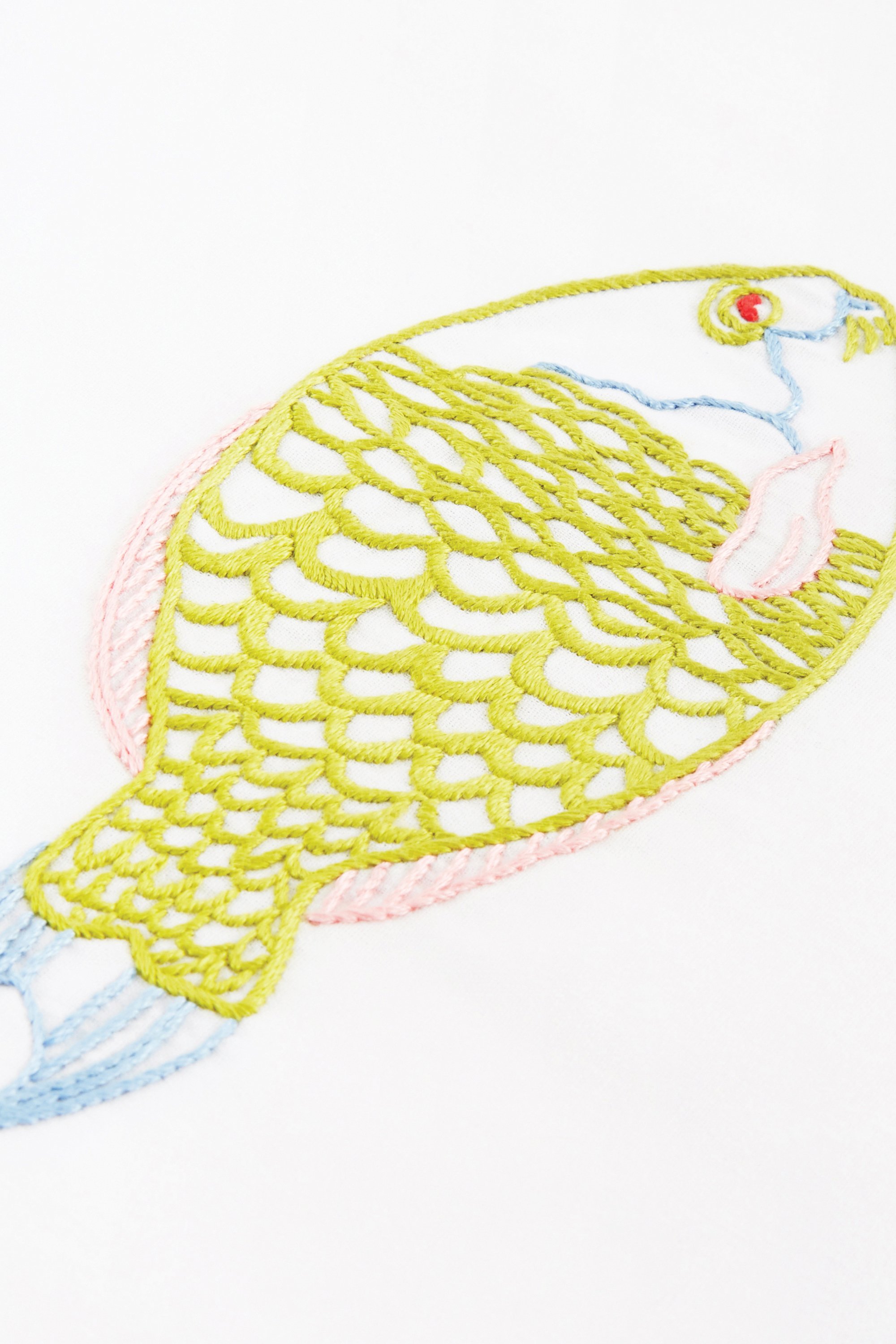 tropical fish embroidery designs