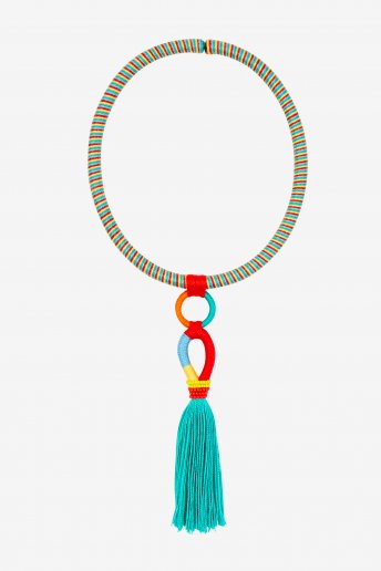 Collier avec pompon - motif loisirs créatifs
