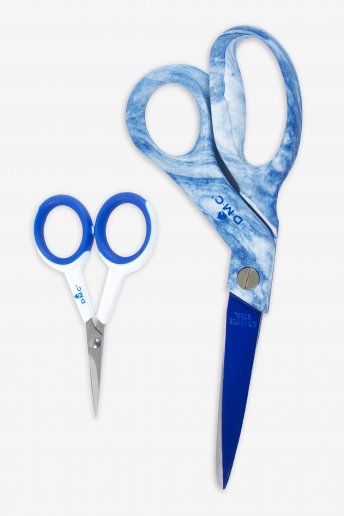 Set of 2 pairs of scissors