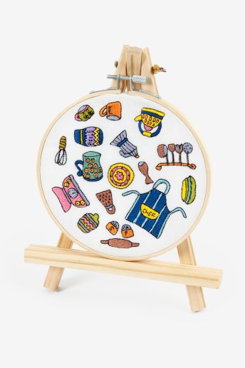 Wooden display easel for hoops